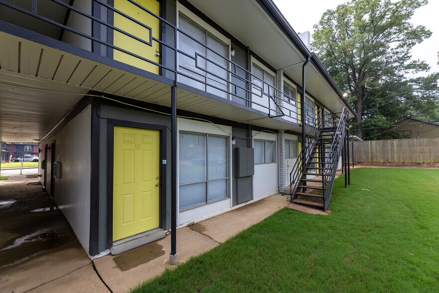 625 Brister St, Memphis, TN à vendre - Photo du bâtiment - Image 3 de 18