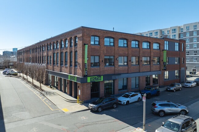 Plus de détails pour 56 Roland St, Charlestown, MA - Bureau, Commerce de détail à louer