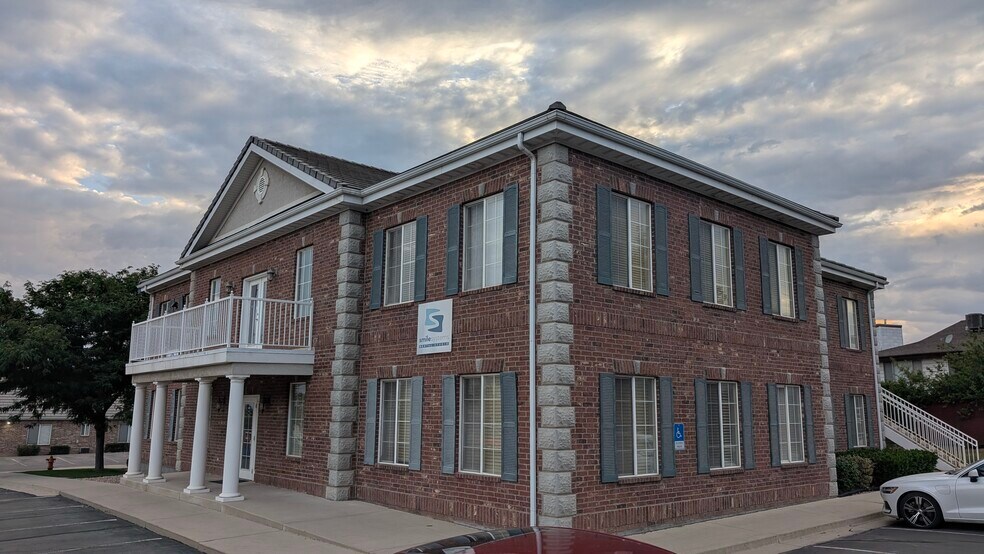 461 E 1000 S, Pleasant Grove, UT à vendre - Photo du bâtiment - Image 3 de 5