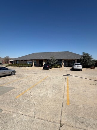 More details for 2921 SW 89th St, Oklahoma City, OK - Retail for Sale