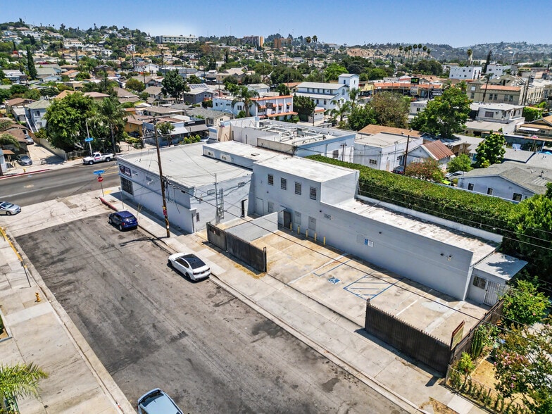 3700 E Cesar E Chavez Ave, Los Angeles, CA for lease - Building Photo - Image 2 of 14