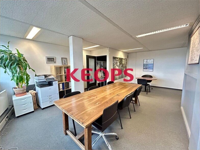 1149 Rue La Pyrénéenne, Labège for lease - Interior Photo - Image 3 of 19