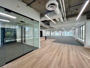 425 W Broadway, Glendale, CA for lease Interior Photo- Image 2 of 4