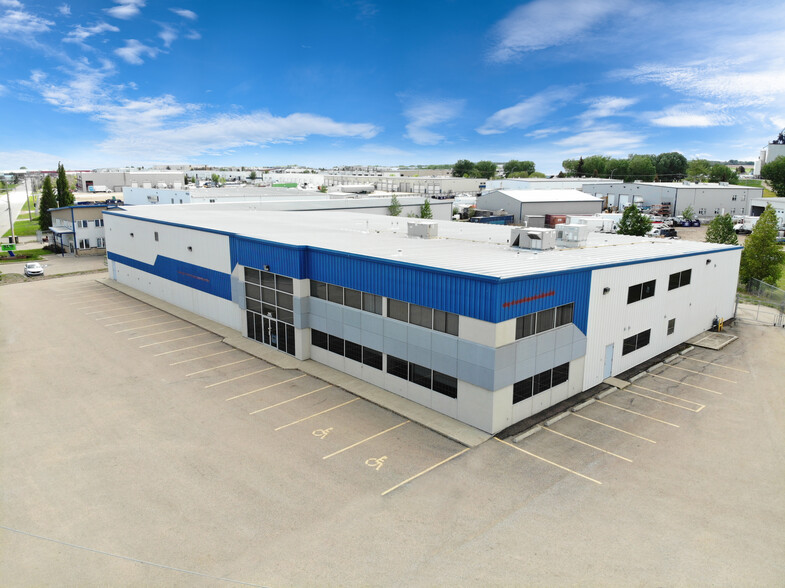 7948 Edgar Industrial Way, Red Deer, AB for lease - Building Photo - Image 1 of 10