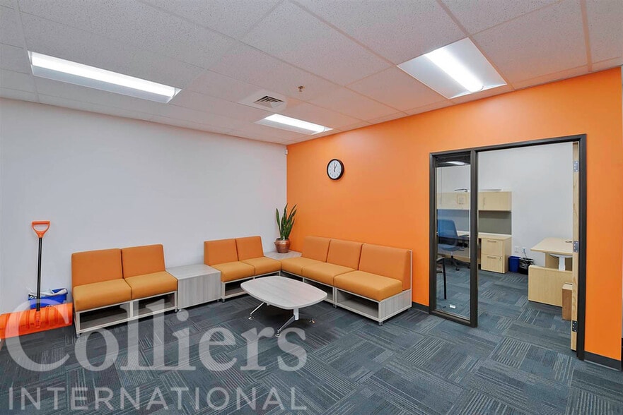 651 E Gowen Rd, Boise, ID for lease - Interior Photo - Image 3 of 18