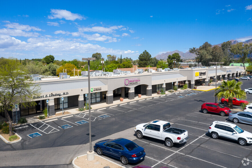 6258-6296 E Grant Rd, Tucson, AZ à louer - Photo principale - Image 1 de 3