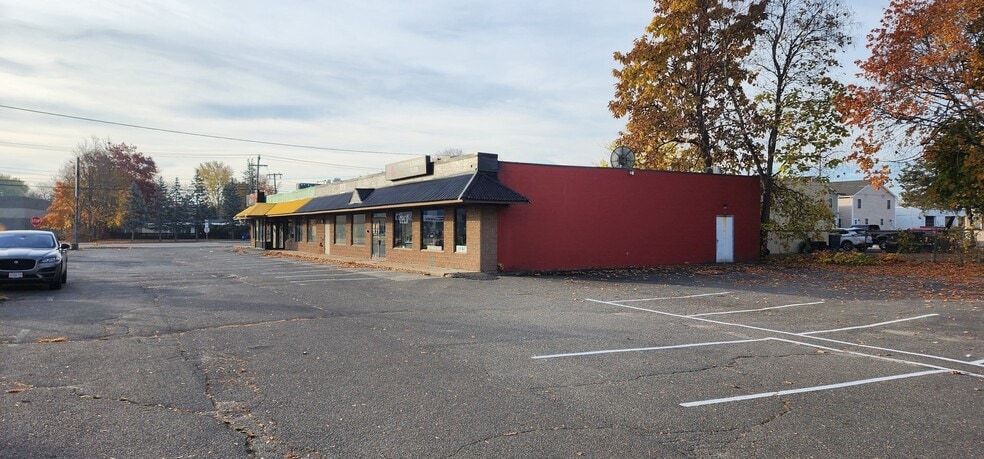 1168 Boston Rd, Springfield, MA for sale - Building Photo - Image 2 of 7