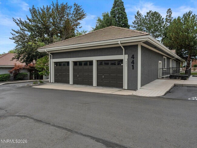 Plus de détails pour 441 W Plumb Ln, Reno, NV - Bureau à vendre