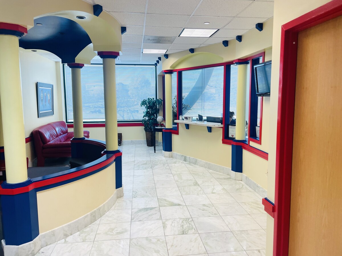 19465 Deerfield Ave, Lansdowne, VA 20176 - Unit 310 -  - Interior Photo - Image 1 of 6