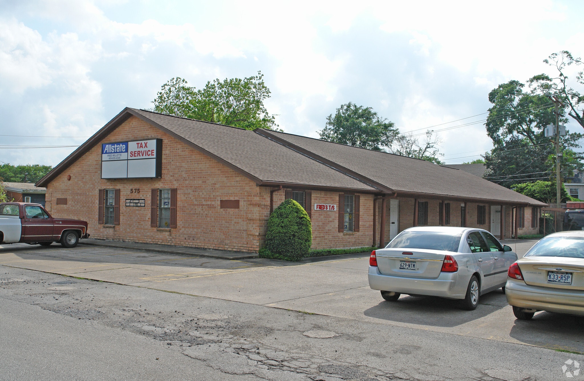 575 18th St, Beaumont, TX for lease Primary Photo- Image 1 of 3