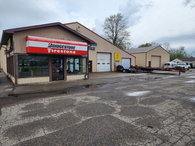 1223 A N Cedar Rd, Mason, MI for sale - Building Photo - Image 2 of 10