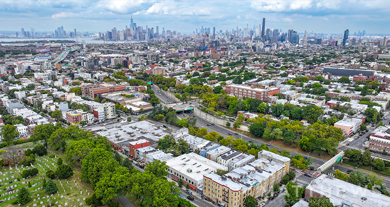 413 20th St, Brooklyn, NY for sale - Building Photo - Image 2 of 9