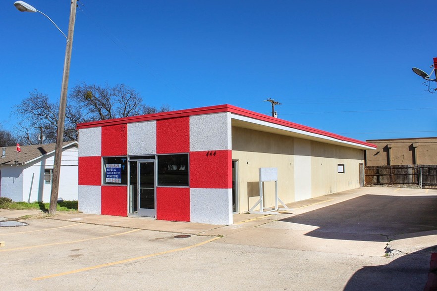 444 N Main St, Duncanville, TX à louer - Photo du bâtiment - Image 1 de 2