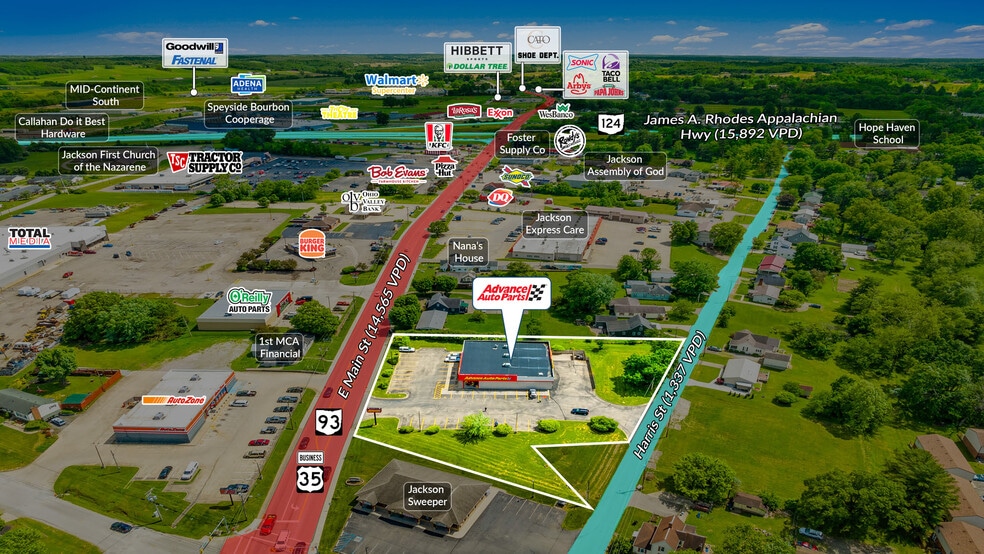 667 E Main St, Jackson, OH à vendre - Photo du bâtiment - Image 2 de 5