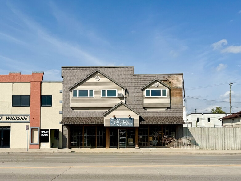 312 Dakota Ave, Wahpeton, ND for sale - Building Photo - Image 1 of 11