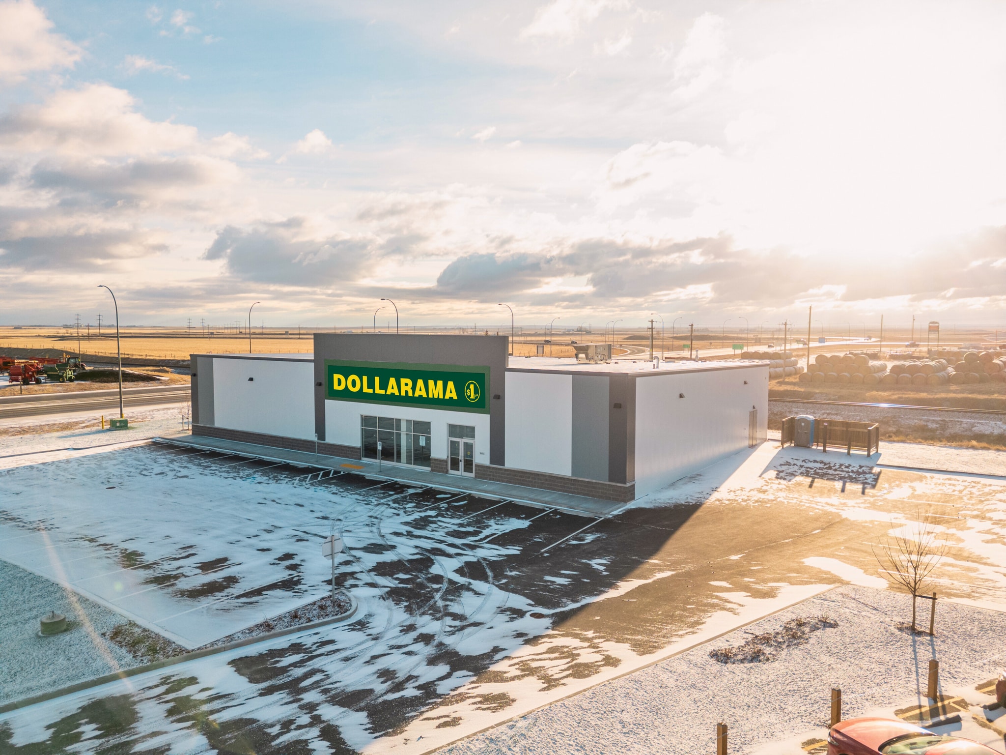 818 18 St, Fort Macleod, AB for sale Primary Photo- Image 1 of 5