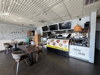 Plus de détails pour 627-655 W Duarte Rd, Arcadia, CA - Commerce de détail à louer