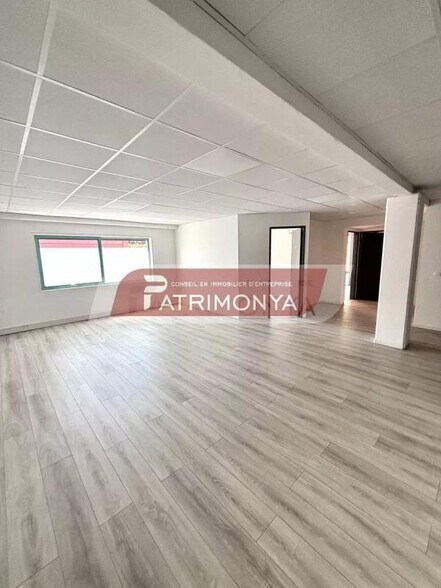 Bureau dans Aubagne à louer - Photo intérieure - Image 2 de 6