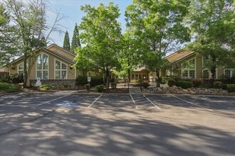 6170 Ridgeview Ct, Reno, NV for lease Building Photo- Image 1 of 18