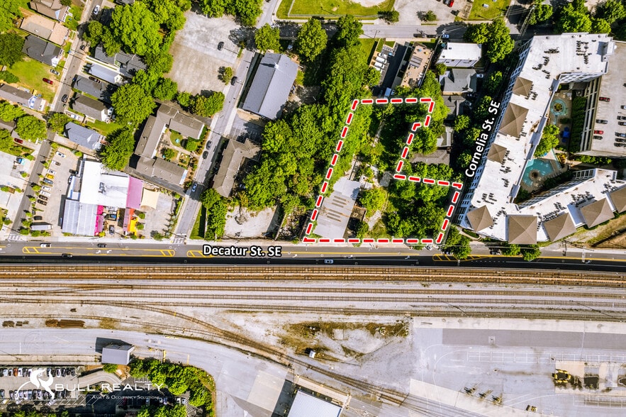 594 Decatur St SE, Atlanta, GA for sale - Building Photo - Image 3 of 16