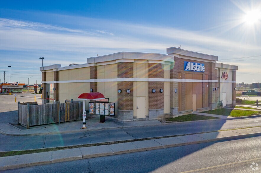 328 Farmers Market Rd, Waterloo, ON à louer - Photo du bâtiment - Image 3 de 4