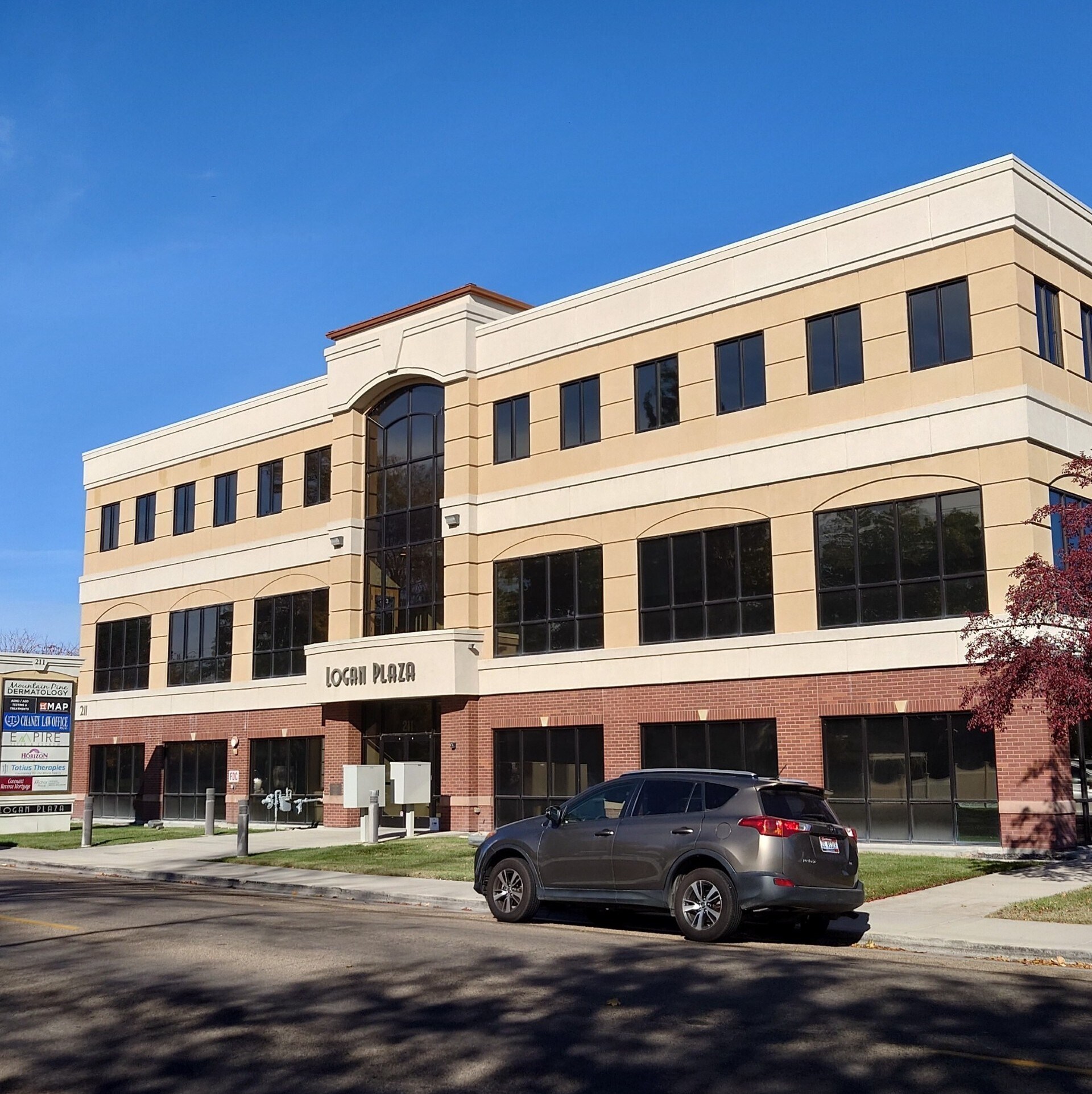 211 E Logan St, Caldwell, ID for lease Building Photo- Image 1 of 3