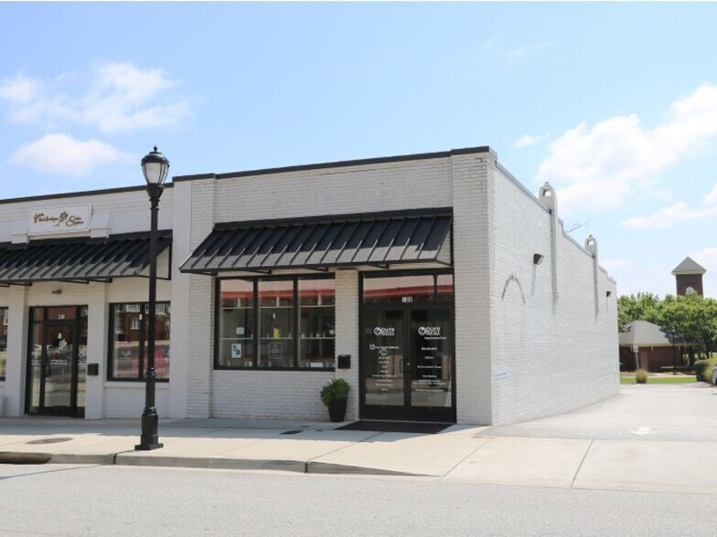 108 Cannon St, Greer, SC à vendre - Photo principale - Image 1 de 1