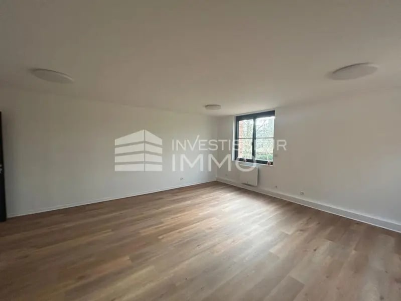 Office in Lognes for lease Interior Photo- Image 1 of 7