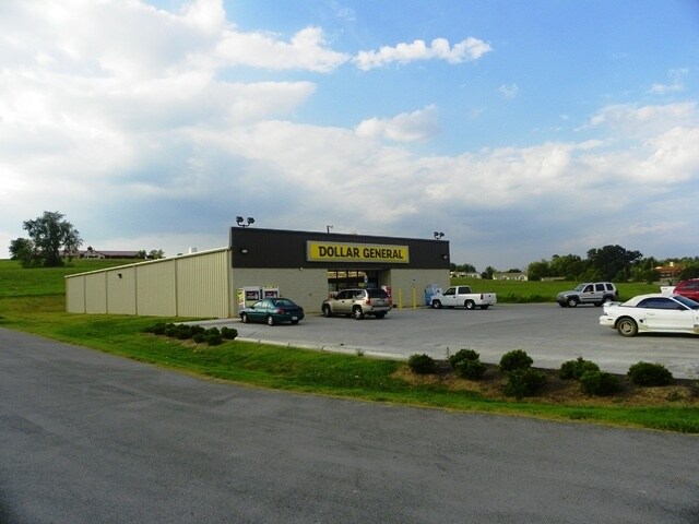 2474 Boyds Creek Hwy, Sevierville, TN à vendre - Photo du bâtiment - Image 1 de 9
