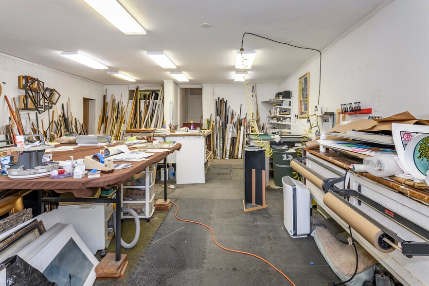 1824 Sir Francis Drake Blvd, Fairfax, CA for sale - Interior Photo - Image 2 of 17