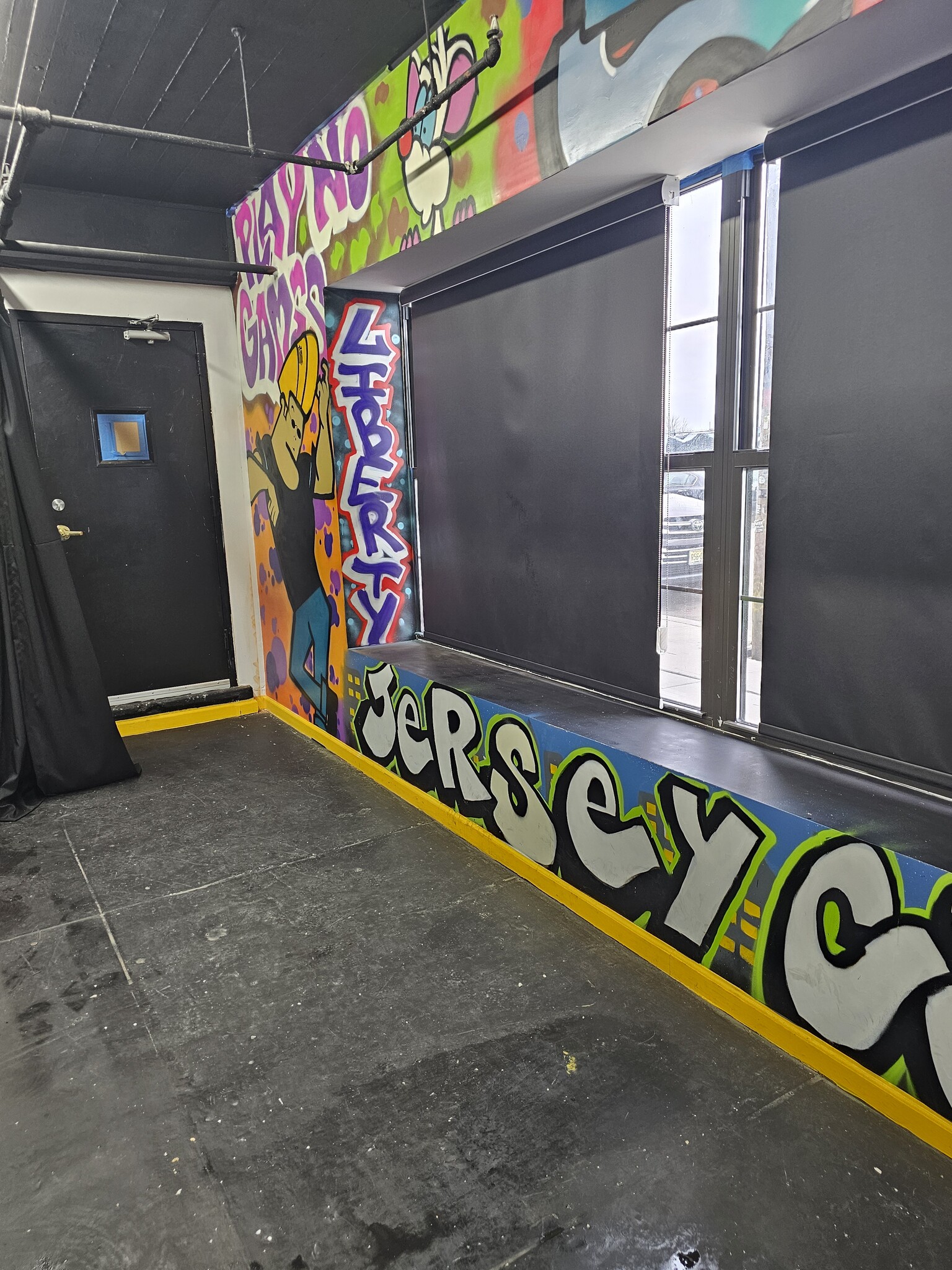 86-90 Forrest St, Jersey City, NJ for lease Interior Photo- Image 1 of 27