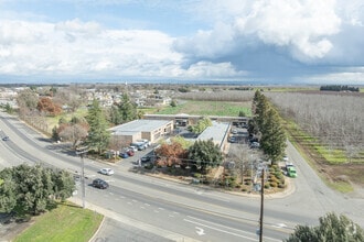 598 Garden Hwy, Yuba City, CA - Aérien  Vue de la carte