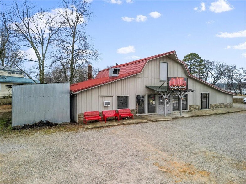 1027 Porter Wagoner Blvd, West Plains, MO à vendre - Photo du bâtiment - Image 2 de 26