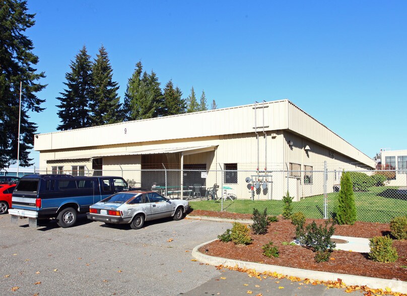 17825 59th Ave NE, Arlington, WA for lease - Building Photo - Image 2 of 2