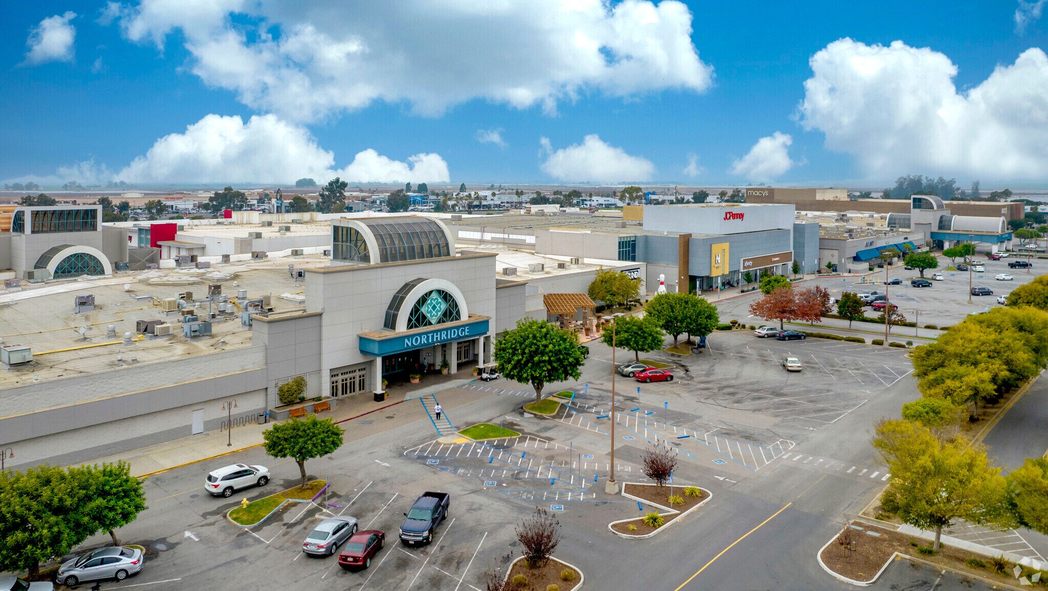 150-1000 Northridge Shopping Ctr, Salinas, CA à louer Photo principale- Image 1 de 19