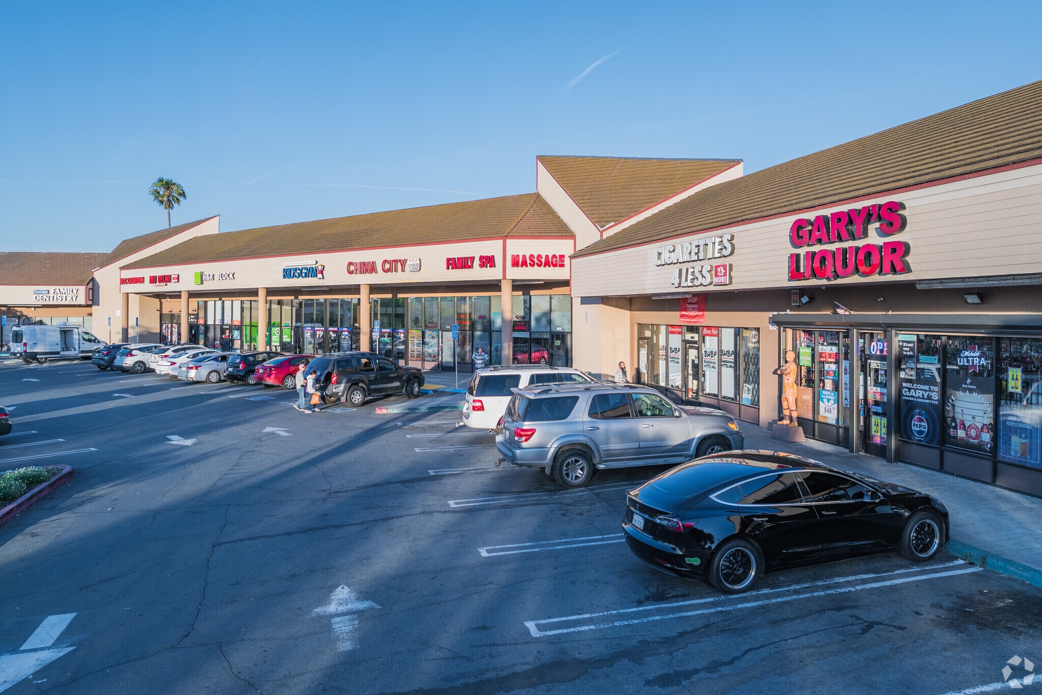 2711-2799 Lone Tree Way, Antioch, CA à louer Photo principale- Image 1 de 30