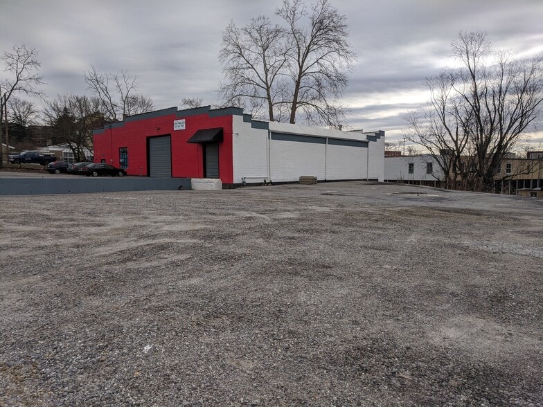 188 Patton Ave, Asheville, NC for lease - Building Photo - Image 2 of 4
