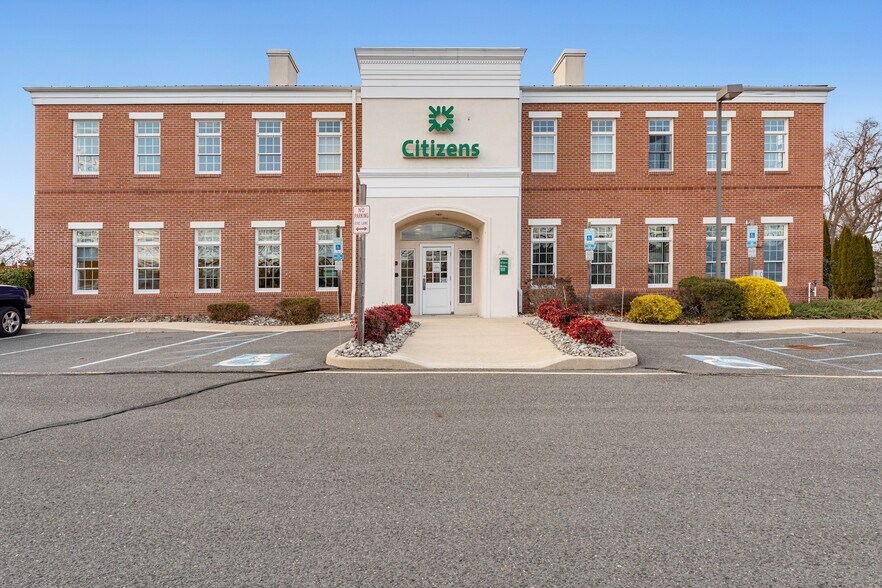 130 N County Line Rd, Jackson, NJ à louer - Photo du bâtiment - Image 1 de 3