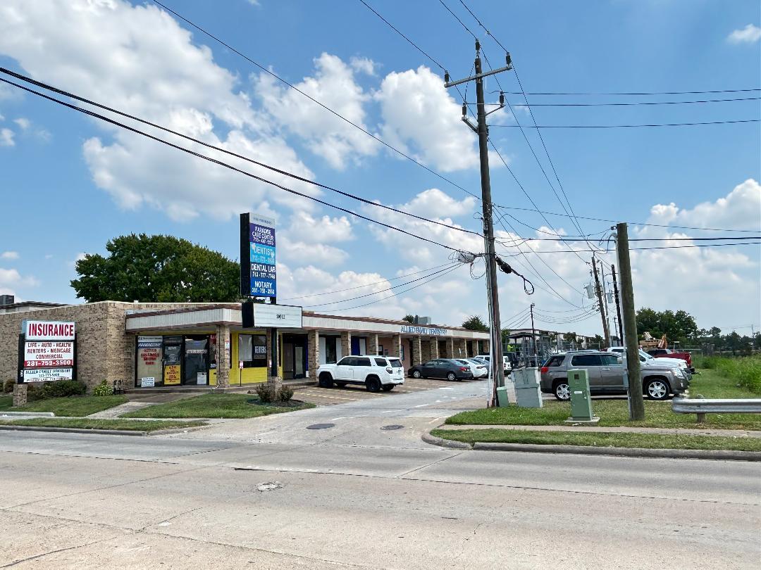 11001 Fondren Rd, Houston, TX à vendre Photo du bâtiment- Image 1 de 10