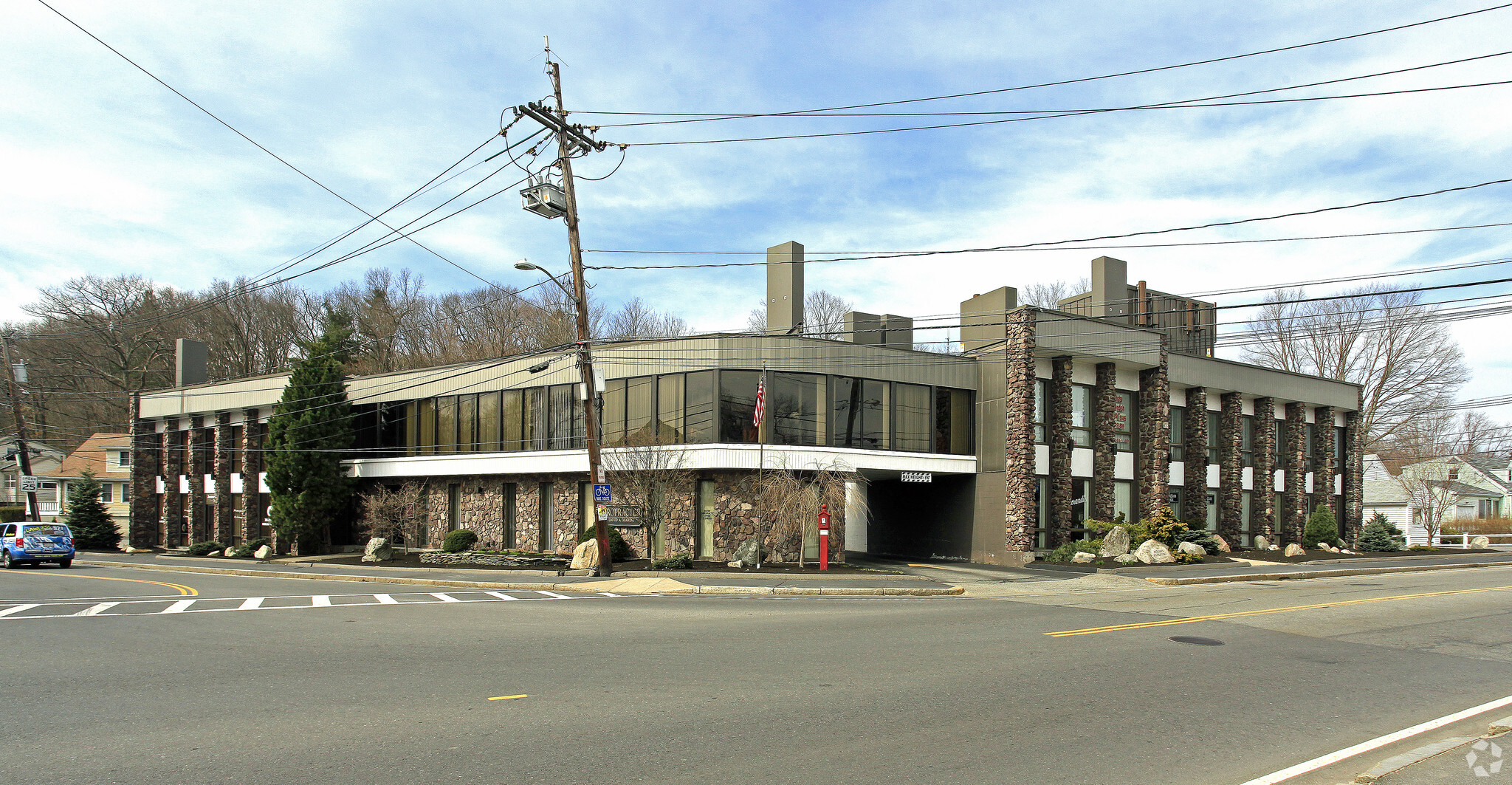 1 Mountain Rd, Burlington, MA for lease Primary Photo- Image 1 of 14