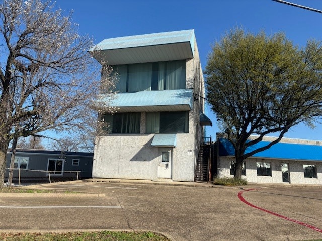 4355 Interstate 30, Mesquite, TX à louer Photo du bâtiment- Image 1 de 9