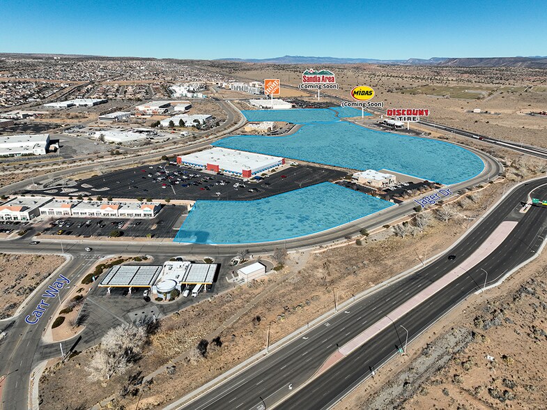 The Commerce Center at Enchanted Hills portefeuille de 13 propriétés à vendre sur LoopNet.ca - Photo du bâtiment - Image 3 de 5