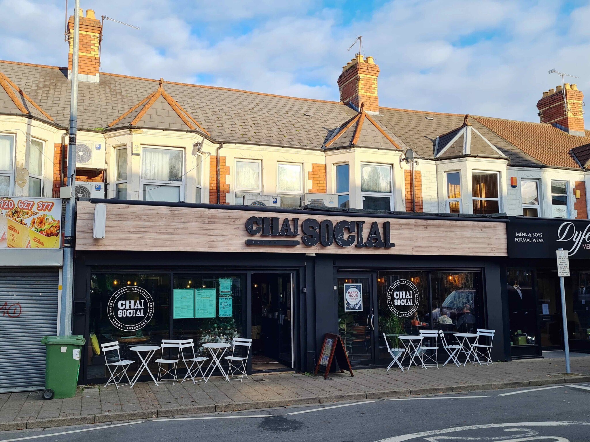 132-134 Whitchurch Rd, Cardiff à vendre Photo du bâtiment- Image 1 de 2