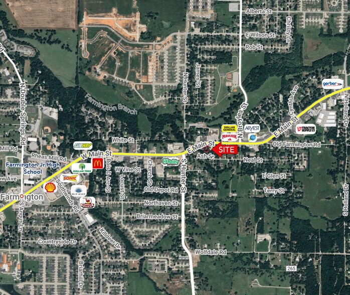 33 E Main St, Farmington, AR à vendre - Photo du bâtiment - Image 2 de 4