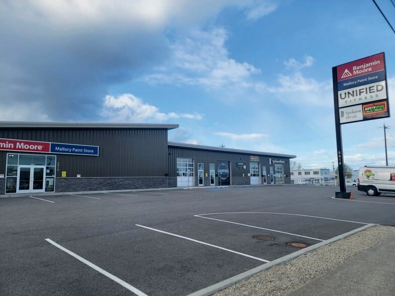 6818 E Sprague Ave, Spokane Valley, WA à louer - Photo du bâtiment - Image 3 de 5