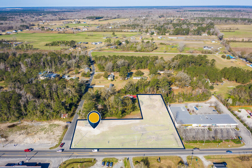 5901 Castle Hayne Rd, Castle Hayne, NC à vendre - Photo du bâtiment - Image 1 de 1