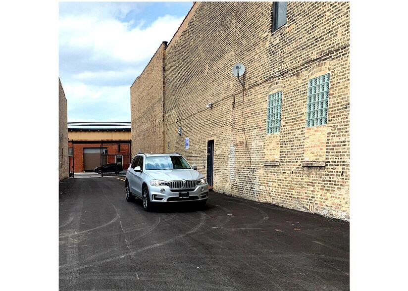 1219 W Lake St, Chicago, IL for sale - Building Photo - Image 3 of 6