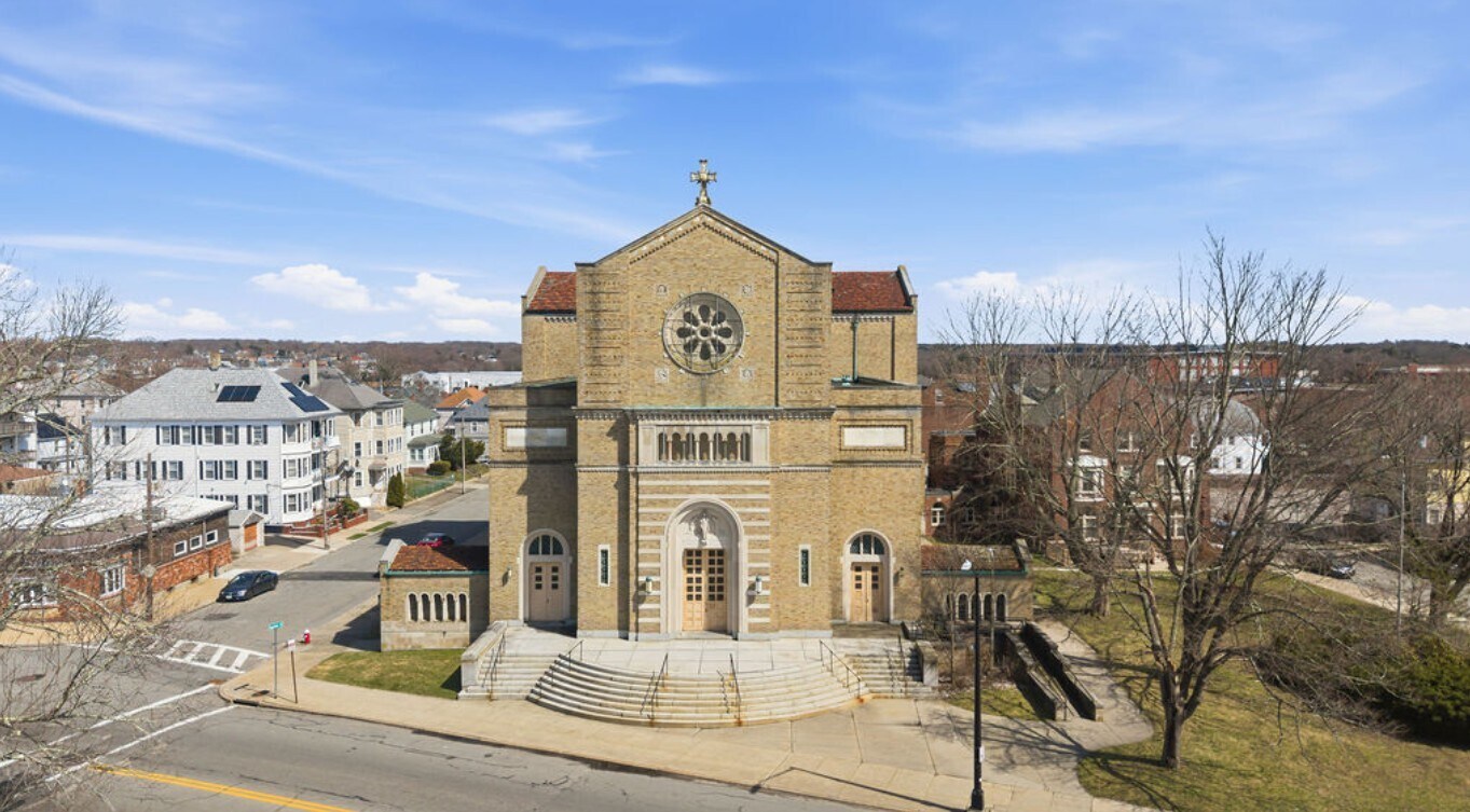 48-51 Duncan Street portefeuille de 1 propriétés à vendre sur LoopNet.ca Photo principale- Image 1 de 28