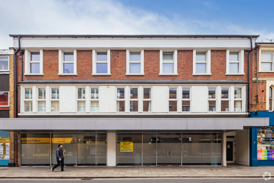 16-20 The Causeway, Teddington for lease - Building Photo - Image 2 of 11