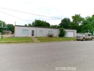 Plus de détails pour 204 N 2nd St, Ozark, AR - Bureau à vendre